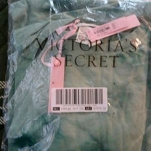 Victoria secret sleep shirt